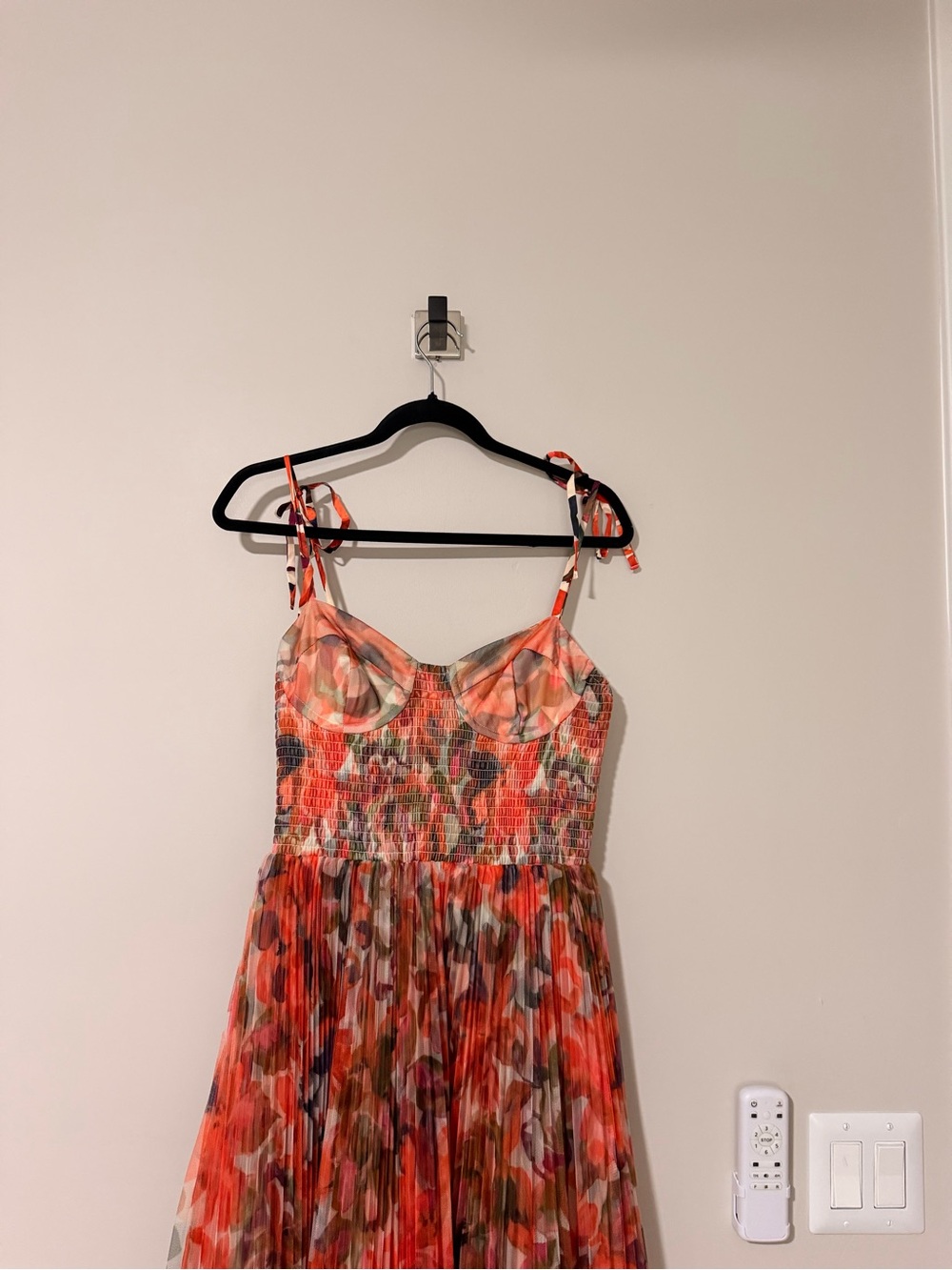 Hutch Brianna Shoulder Tie Maxi Dress Size Small - Picture 3 of 7